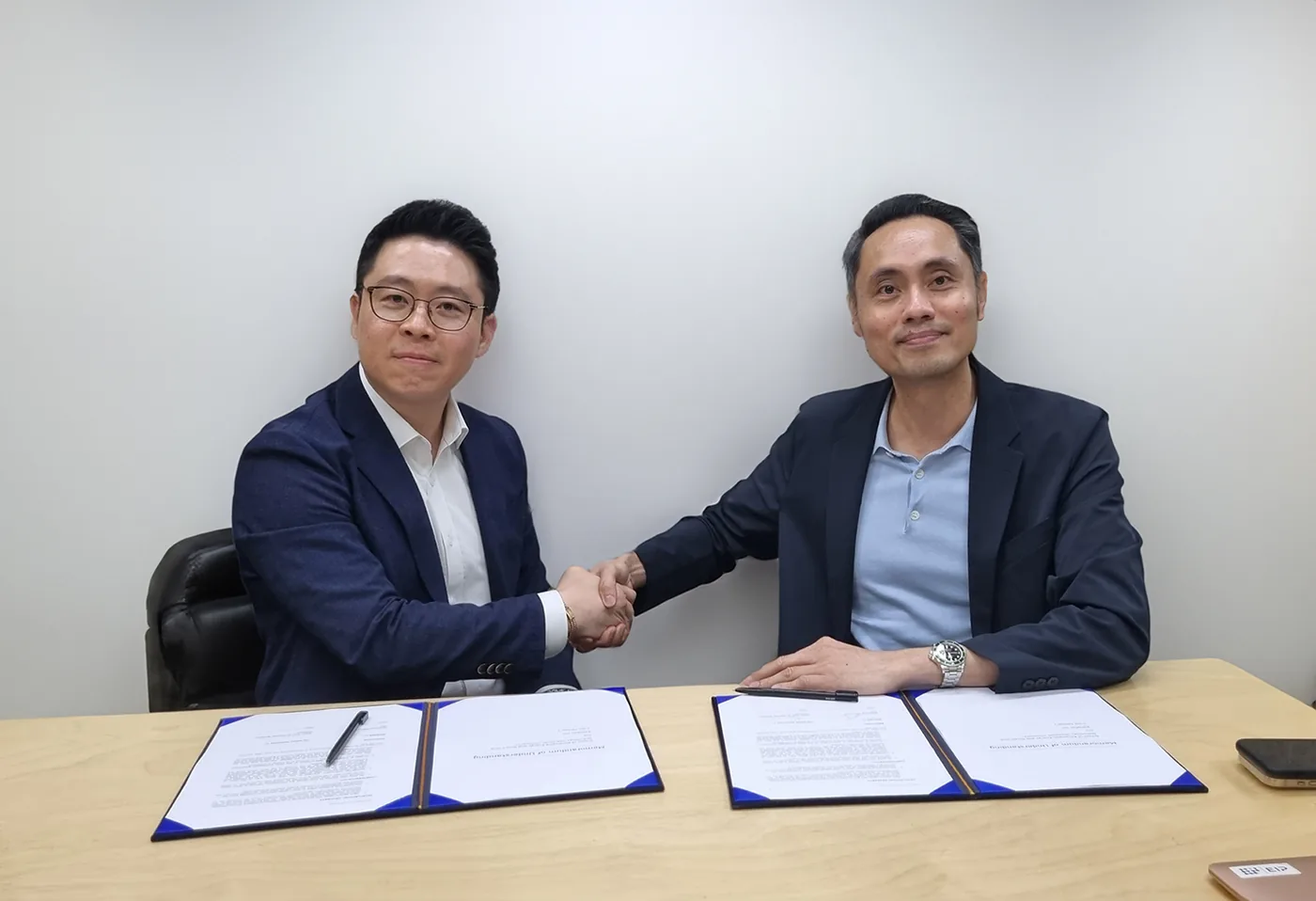 EIPGRID signs MoU with Naresuan University for co-establishing a Virtual Smart Grid Lab