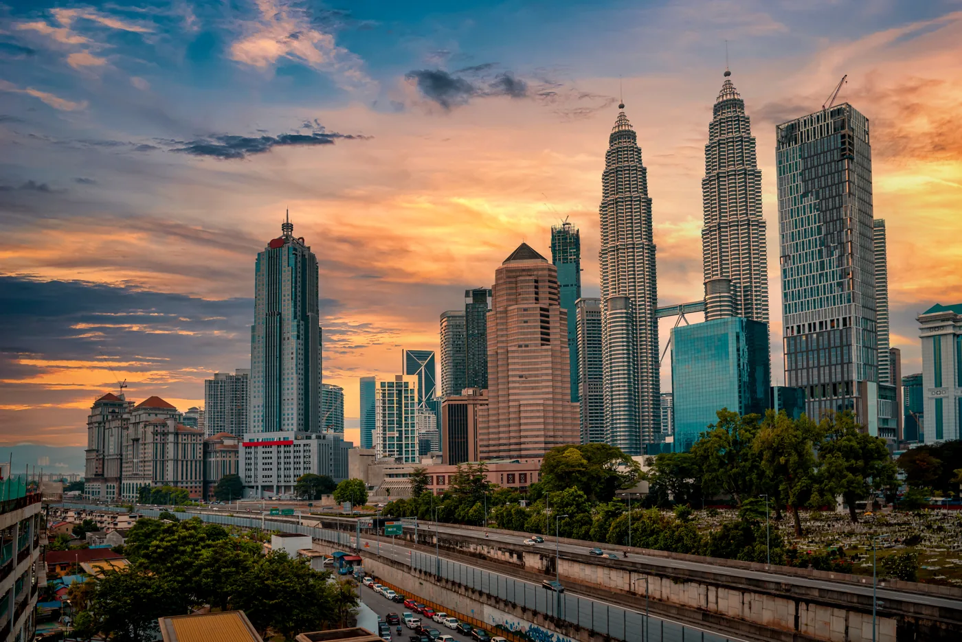 Delivering ESS based VPP Business model and Financial model in Malaysia with TNB